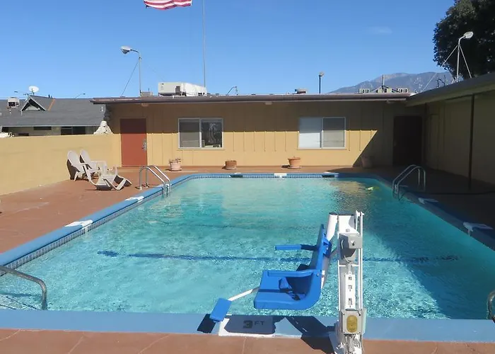 Hotel Salina Beaumont CA